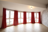 Singles und Paare aufgepasst - Modernisierte Wohnung mit hohen Decken in Hürth-Efferen - Wohnzimmer